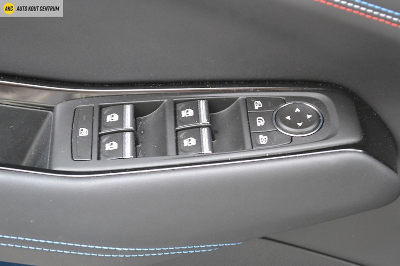 Renault Rafale esprit Alpine E-Tech full hybr - fotka 69 z 75