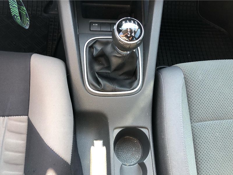 Volkswagen Golf A 1,9 TDI - fotka 20 z 27