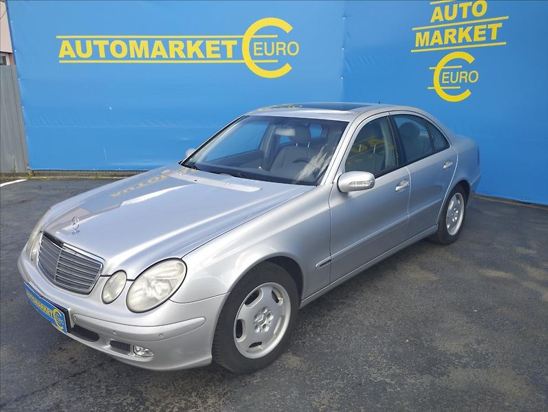 Mercedes-Benz Třídy E 120KW   1,8 - fotka 1 z 19