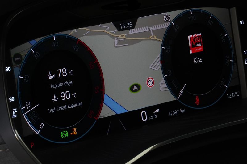 Škoda Octavia 2.0TDI 110kW,4x4,SCOUT,1MAJ,ČR - fotka 15 z 38