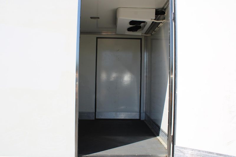 Fiat Ducato 2,3 Skříň+Chlaďák+klima+zásuvk - fotka 9 z 20