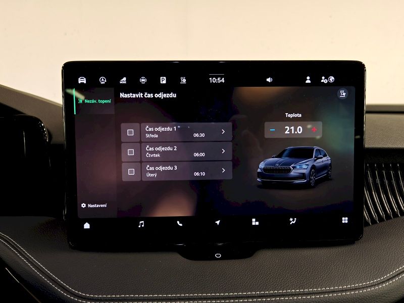 Škoda Superb (2025) Combi 2.0 TSI 195 kW DSG 4x4 S - fotka 17 z 36