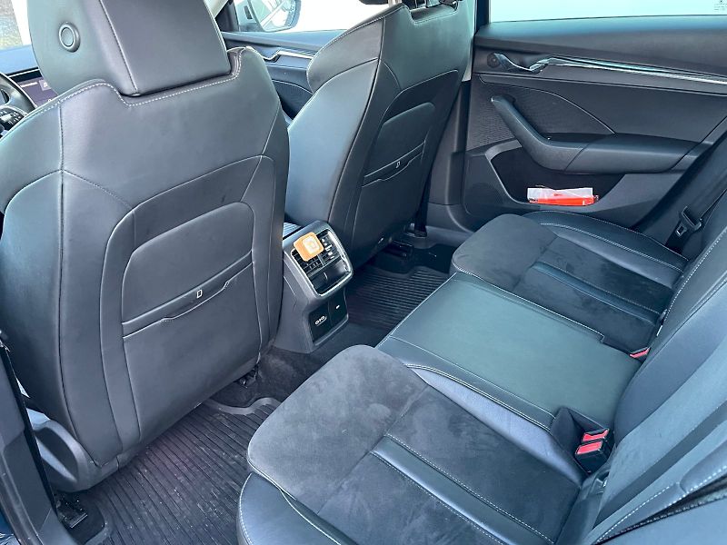 Škoda Octavia (2021) 2.0 TDI 147kW 4x4 DSG Scout Co - fotka 17 z 31
