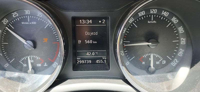 Škoda Superb (2011) - fotka 4 z 9