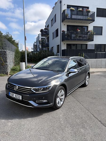 Volkswagen Passat Variant (2019) - fotka 3 z 22