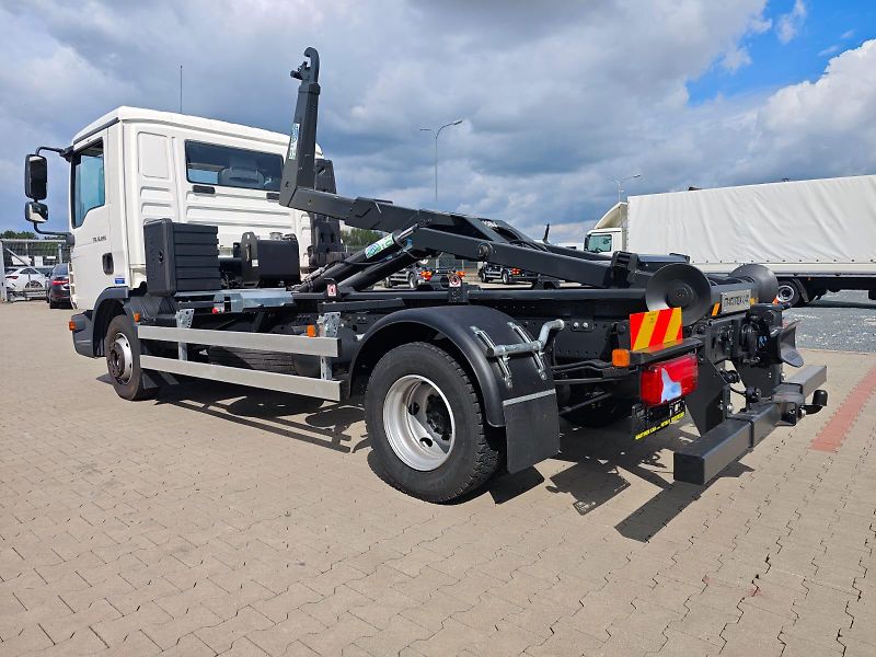MAN TGL 12.220 NOVÝ 8t hákový nosič  - fotka 8 z 26