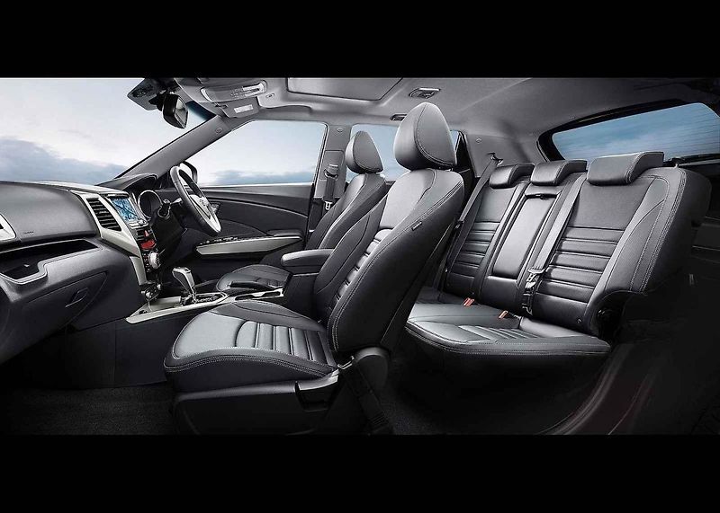 Mahindra XUV300