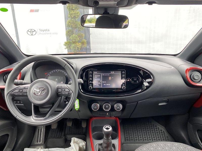 Toyota Aygo 1.0i, ČR-1m, Style, záruka - fotka 12 z 27