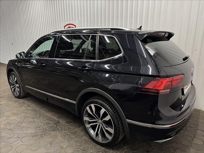 Volkswagen Tiguan Allspace 2.0TSI 140kW 4M FULL R-LINE - fotka 6 z 50