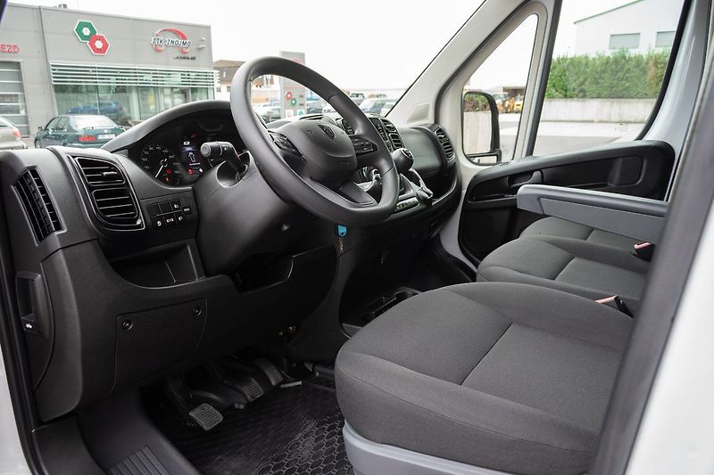 Peugeot Boxer 2.2 BlueHDi L4H3*ZÁRUKA*ČR 1.M - fotka 7 z 23