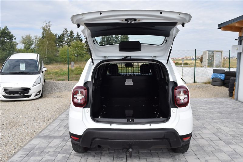 Dacia Duster 1,6 i 84KW 4X4 TAŽNÉ NOVÁ STK - fotka 23 z 42