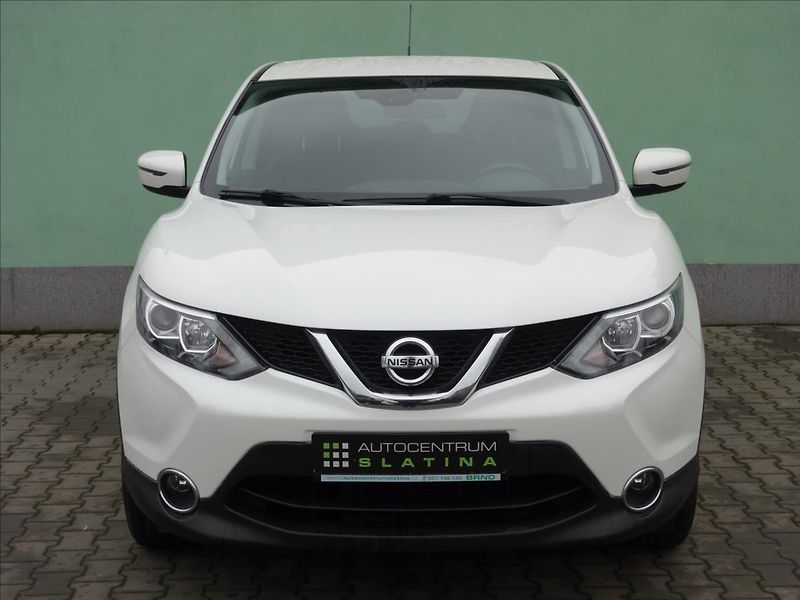 Nissan Qashqai 1,5 81kW NAVI - fotka 12 z 39