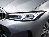 BMW Řada 3 330i xDrive - náhled 8