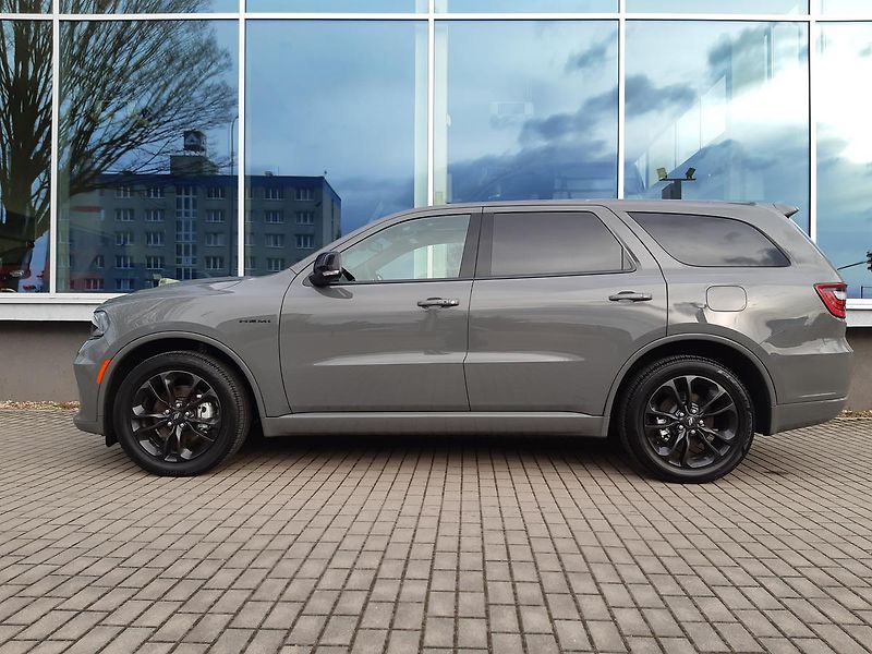 Dodge Durango (2026) 5,7 V8 HEMI  R/T 4x4 - fotka 8 z 47