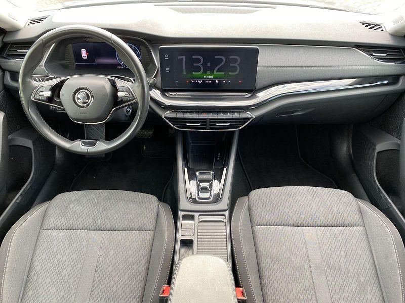 Škoda Octavia (2023) Combi 2.0 TDI DSG Style + - fotka 5 z 32