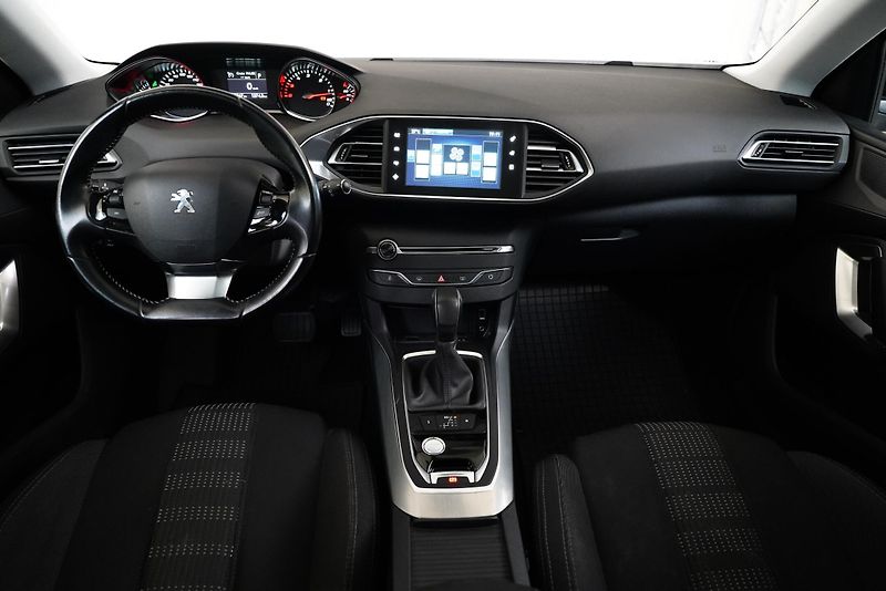 Peugeot 308 - fotka 5 z 29