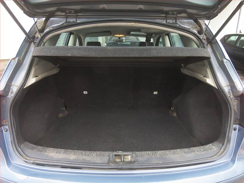 Nissan Qashqai (2009) 1.6, ČR,1.maj, po STK - fotka 13 z 13