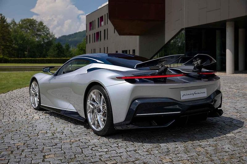 Nový showroom automobilky Pininfarina na Čeladné, foto Pininfarina