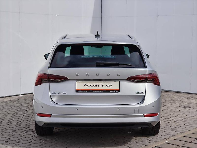 Škoda Octavia Style 7DSG 1,5TSI - fotka 22 z 23