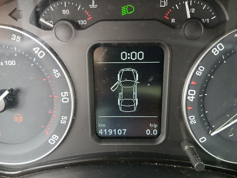 Škoda Octavia 1.9 TDI, přeskočené rozvody - fotka 15 z 18