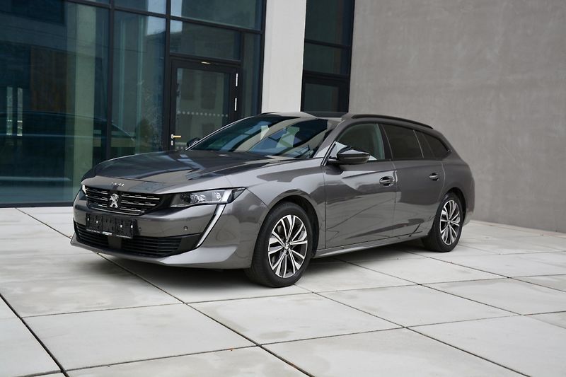 Peugeot 508 (2023) SW BlueHDi130 EAT8 ALLURE - fotka 3 z 40