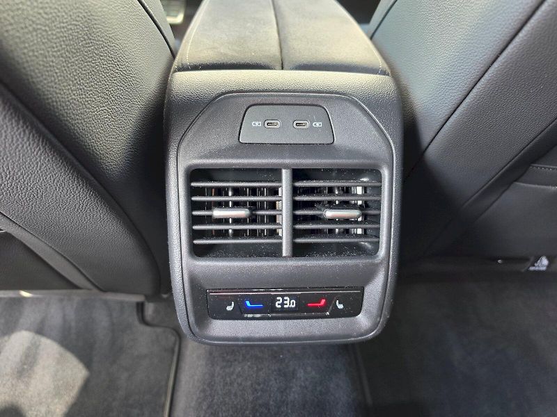 Škoda Superb (2025) Sportline 2,0 TDI 110 kW DSG - fotka 25 z 34