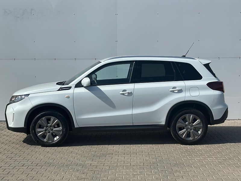 Suzuki Vitara 1,4 BoosterJet Premium Hybrid - fotka 3 z 29