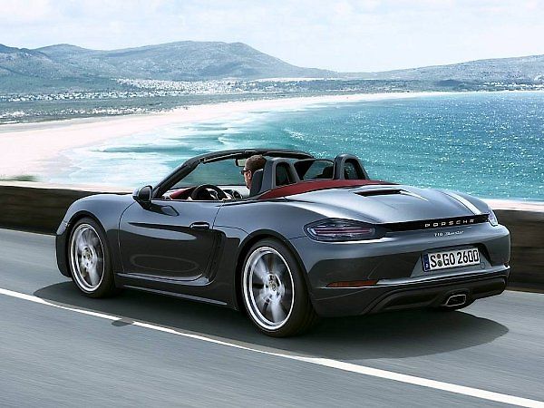 Porsche 718 Boxster.