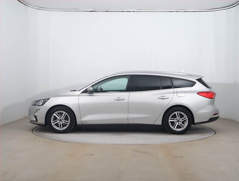 Ford Focus (2019) 1.5 TDCi, Tempomat - fotka 3 z 18