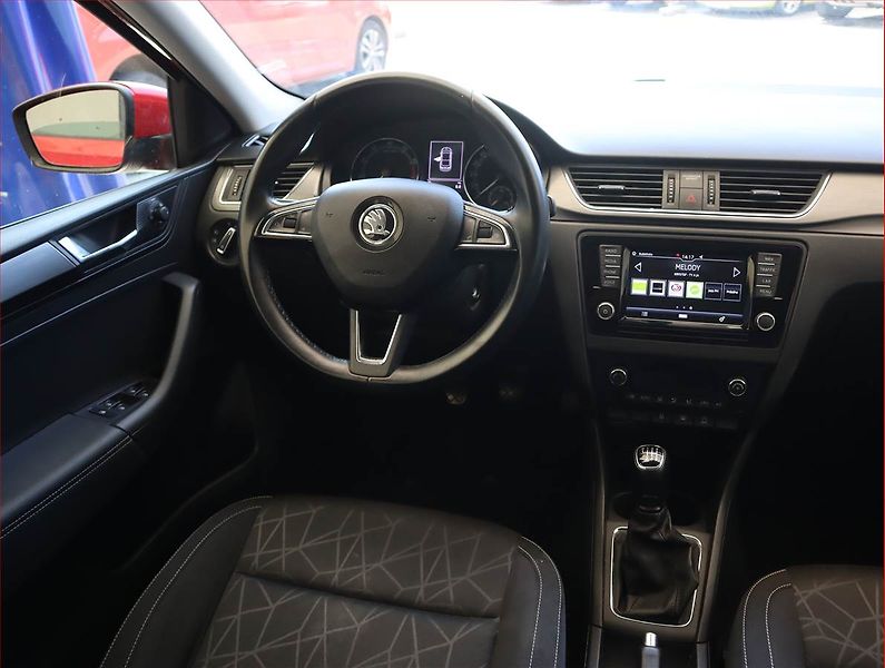 Škoda Rapid (2018) 1.0 TSI, Serv.kniha, Navi - fotka 7 z 19