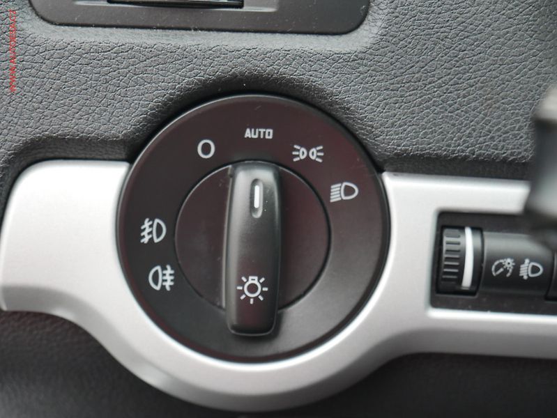 Škoda Octavia (2010) 1.2 TSi, Ambiente, TZ - fotka 15 z 19
