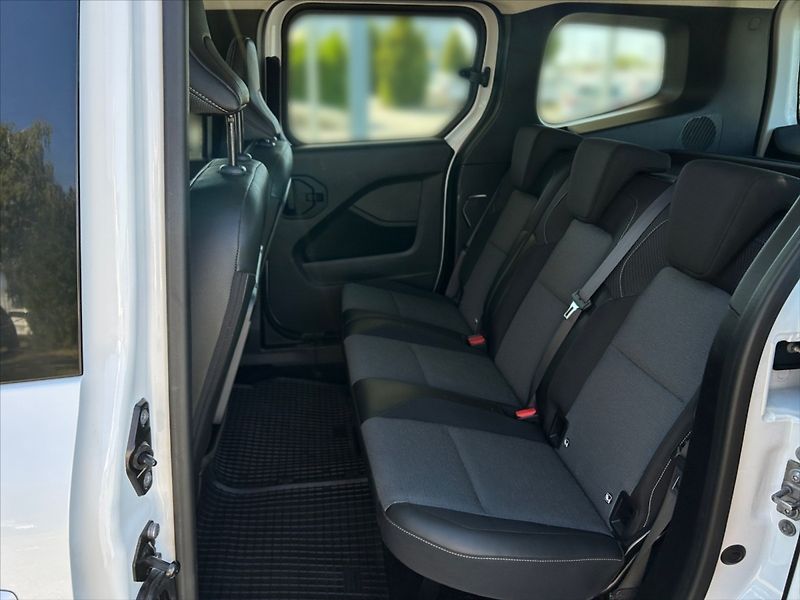 Renault Kangoo 1,3 TCe Equilibre - fotka 8 z 11