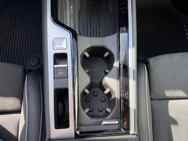 Volkswagen Passat (2026) Elegance DSG mHEV 1,5eTSI - fotka 13 z 25