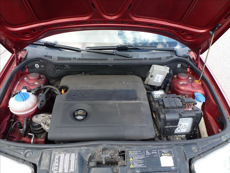 Škoda Fabia 1,4 16V Parkovací kamera - fotka 38 z 47