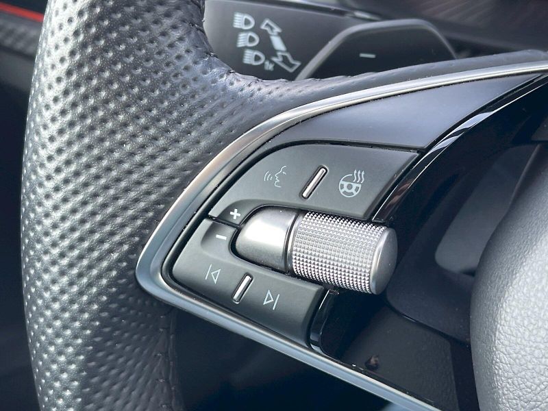 Škoda Kamiq (2026) 1.0 TSI 85 kW DSG Monte Carlo - fotka 8 z 34
