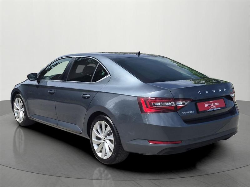 Škoda Superb 2,0 TDi 140 KW DSG STYLE ČR - fotka 5 z 25