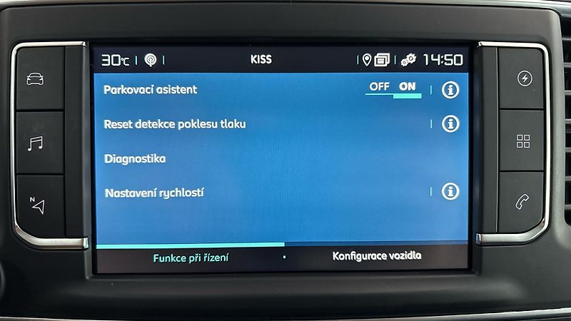 Citroën SpaceTourer 75 kWh AUT Shine - fotka 25 z 29