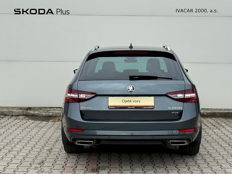 Škoda Superb (2017) Combi 2.0 TSI 206 kW 4x4 DSG L - fotka 6 z 25