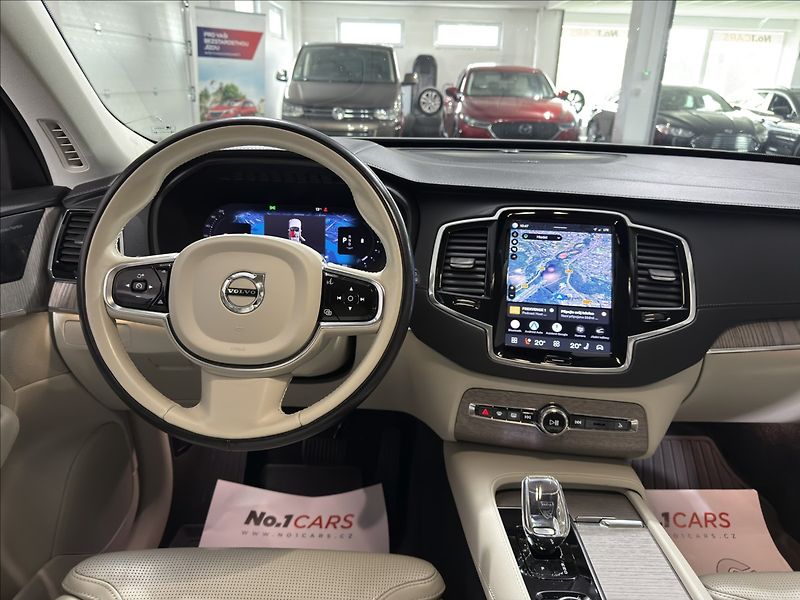Volvo XC90 2,0   B5 POLESTAR HARMAN 360 - fotka 24 z 40
