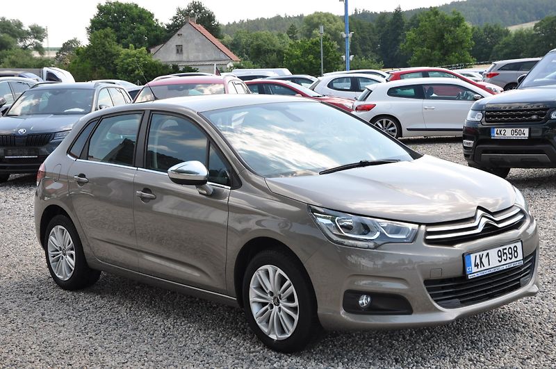 Citroën C4 1.2i 81kW - fotka 2 z 16