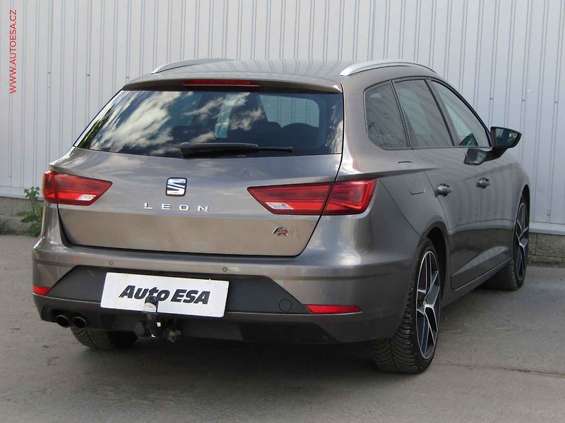 Seat Leon (2017) 1.8 TSi, ČR - fotka 4 z 20