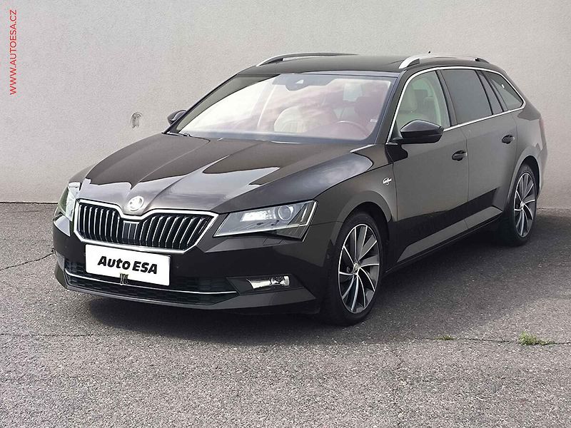 Škoda Superb (2019) 2.0 TDi 4x4, 2.maj,ČR, L&K - fotka 3 z 34