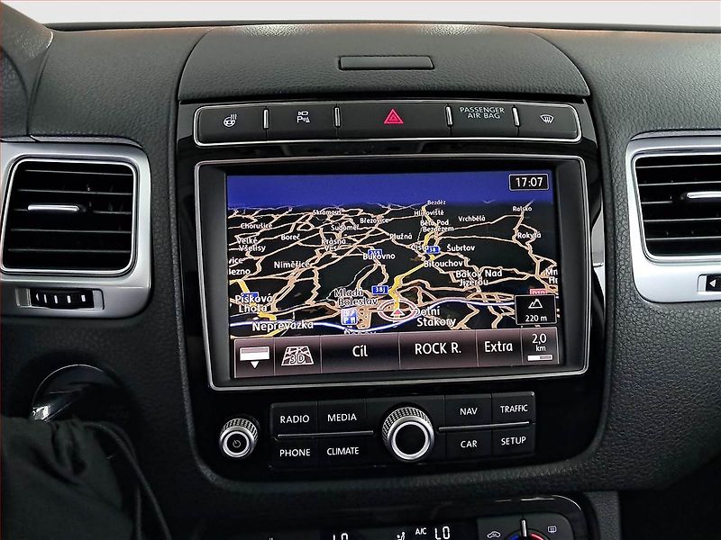 Volkswagen Touareg (2014) 3.0 TDI, 4X4, Automat - fotka 22 z 25