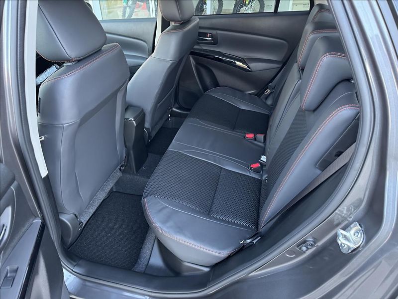 Suzuki S-Cross (2026) 1,4 Elegance Black Edition - fotka 4 z 5