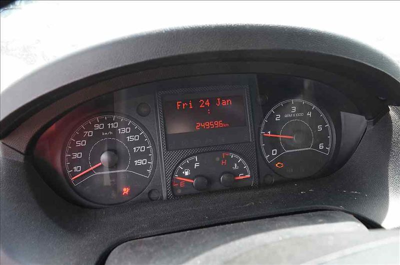 Peugeot Boxer (2016) 2,2 D - fotka 12 z 16