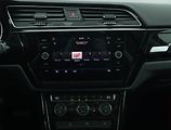 Volkswagen Touran (2019) Highline 1.5 TSI - náhled 12