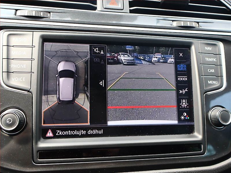 Volkswagen Tiguan (2017) Highline 2.0 TDI, 4X4 - fotka 24 z 24