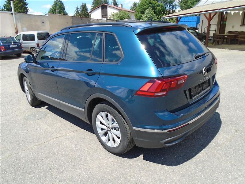 Volkswagen Tiguan 2,0   2.0.TDI-110KW - fotka 4 z 29