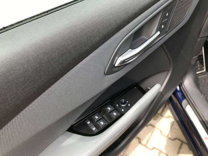 Audi Q3 7STT 1.5 TFSI - fotka 16 z 23