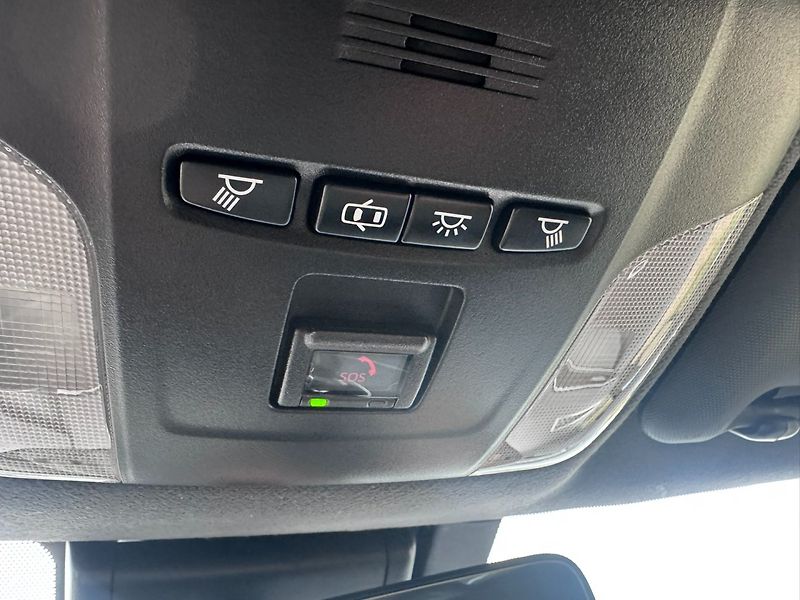 Toyota Corolla (2019) 1,2i 85KW TURBO SPOJKA 2. MAJ - fotka 37 z 50